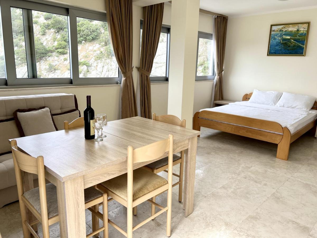Villa Blanca Petrovac Екстер'єр фото